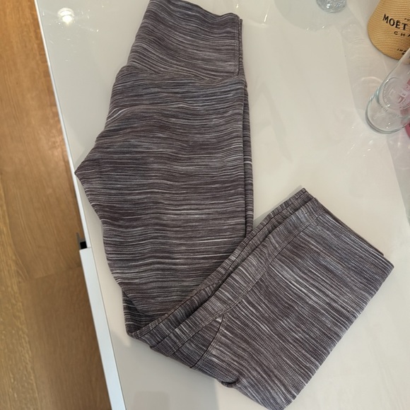 Lululemon cropped leggings - Picture 5 of 5